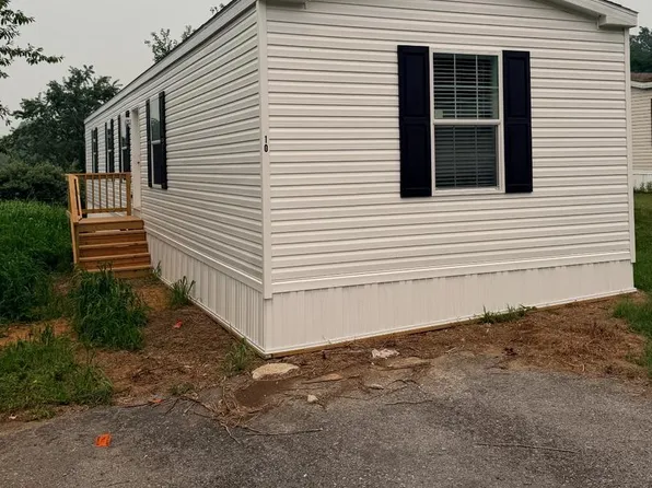 10 Buffalo Dr, Shippensburg, PA 17257