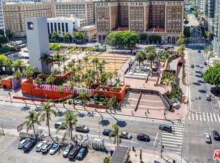 312 W 5th St APT 802, Los Angeles, CA 90013