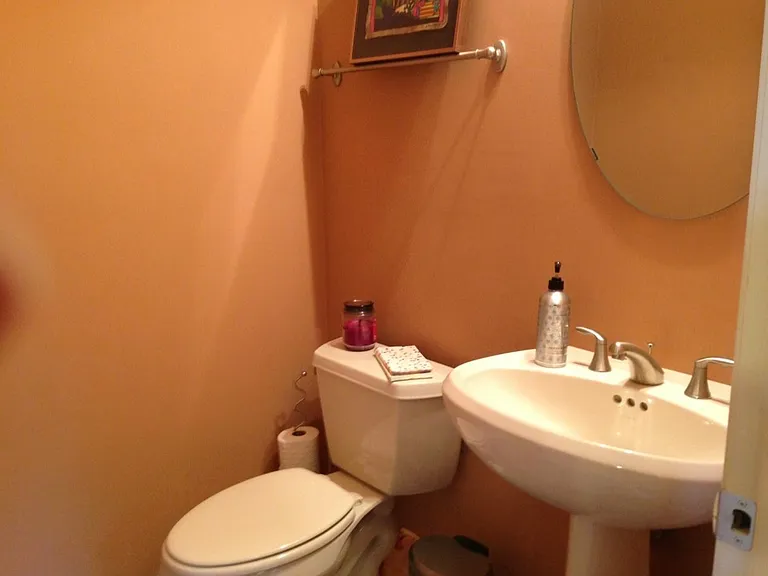 12256 Lakeview Dr N — Photo 9