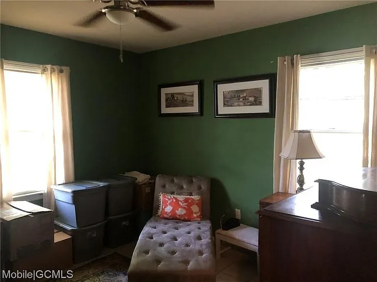 Bedroom 3 (Unfurnished)