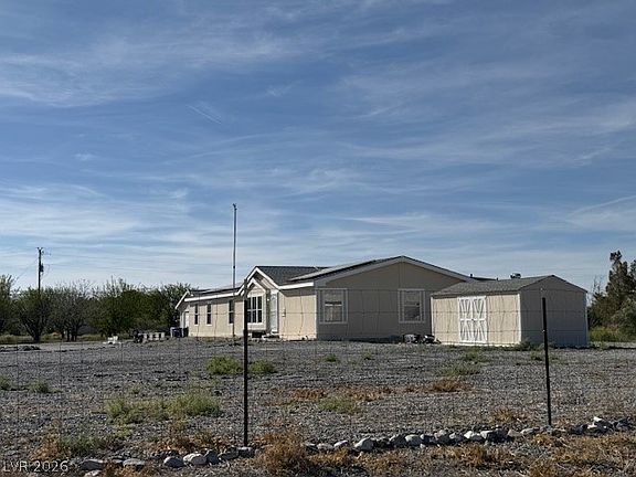 4th image of 3370 E Gamebird Rd