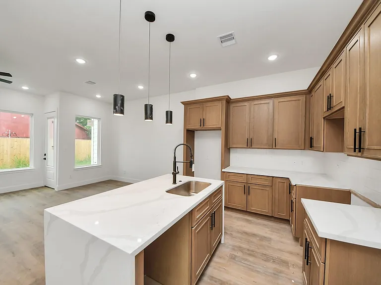 8206 Colonial Ln #A — Photo 11