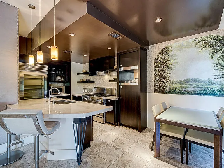 7277 Mission Hills Dr — Photo 10