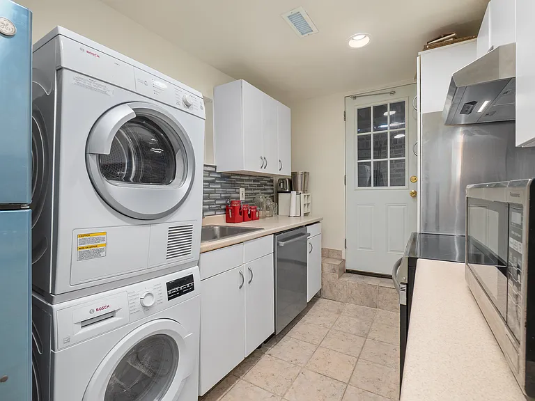 1723 Euclid St NW #1 — Photo 16