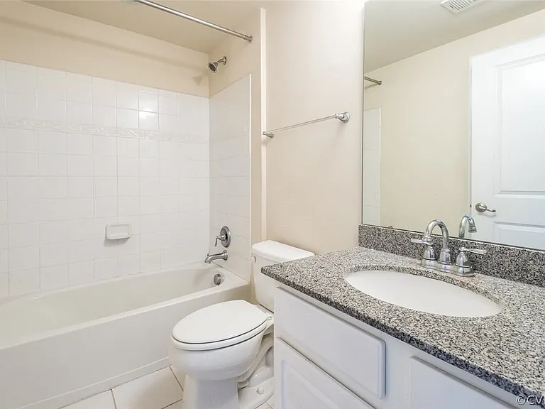 3901 Pumpkin Seed Ln #1 — Photo 4
