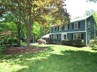 859 Kitchawan Rd, Ossining, NY 10562