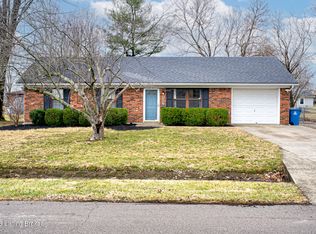 6513 Dunnlea Dr, Pewee Valley, KY 40056