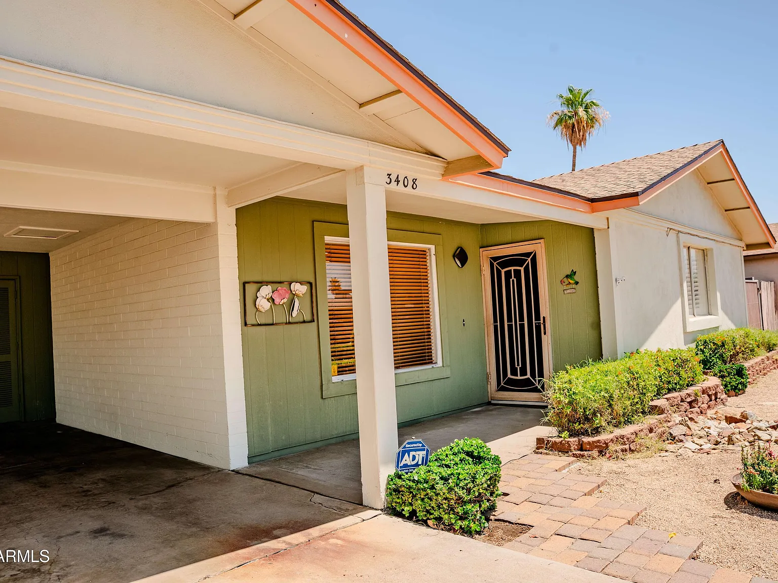 4 bed, 2.0 bath, 1777 sqft, $2,295 — Photo 4