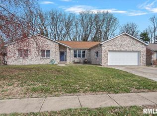 1109 Harmony Ct, Springfield, IL 62703