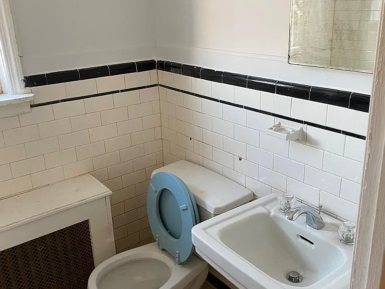 823 N Woodington Rd #1 — Photo 12
