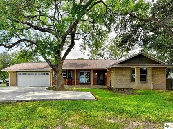 112 W Mimosa Cir, San Marcos, TX 78666