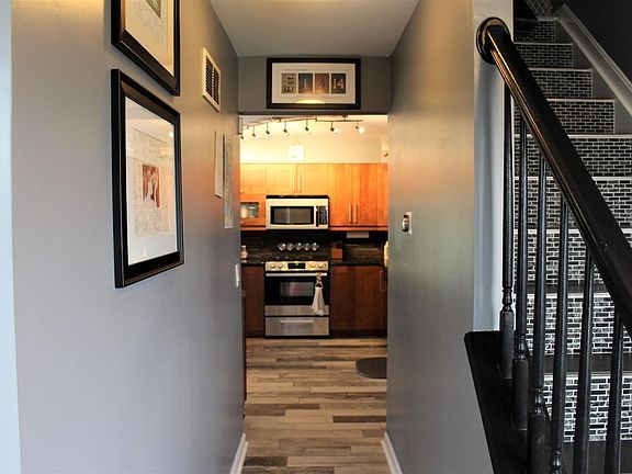 4th image of 246 N Beaulieu Ct