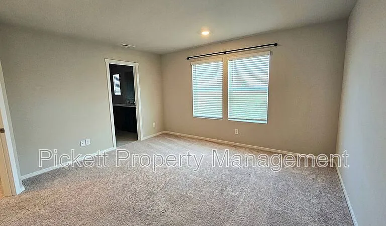 1278 W Pendleton Way — Photo 11