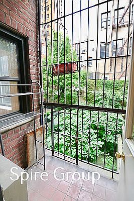 2nd image of 243 W 71st St APT 2R