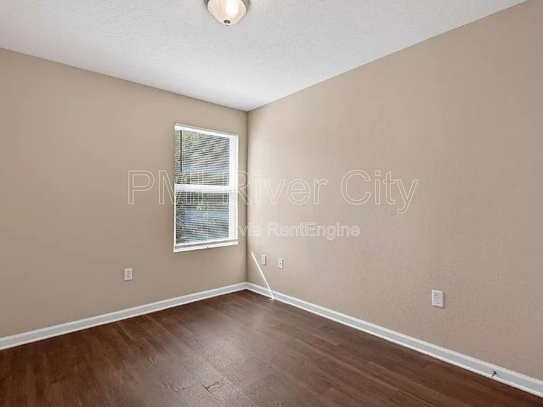 7608 Rain Forest Dr N — Photo 19