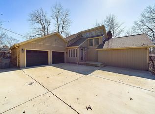 1794 Skypark Rd, Florence, AL 35634