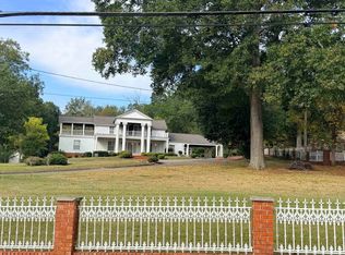 1001 N Washington Ave, Russellville, AL 35653