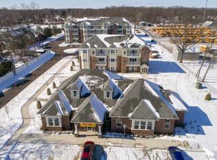 14931 Farmington Rd, Livonia, MI 48154