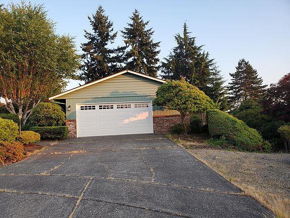 2nd image of 2602 Deidra Cir