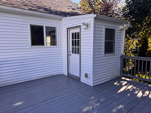 4th image of 89 Crestmont Rd