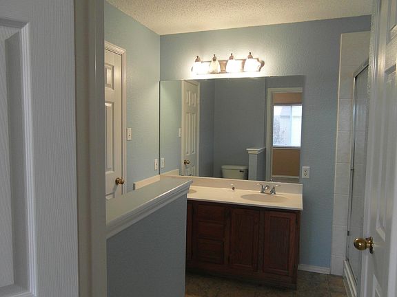 2nd image of 1923 Michele Dr