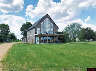 1120 Park Rd, Madison Lake, MN 56063