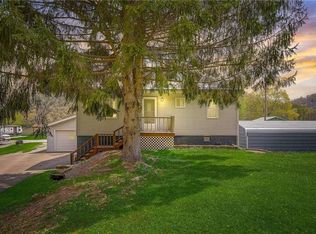 952 Seybertown Rd, Karns City, PA 16041