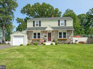 91 Belair Rd, Warminster, PA 18974