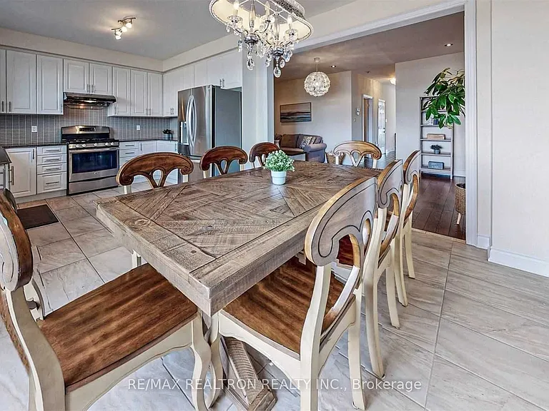 312 Ritas Ave — Photo 6