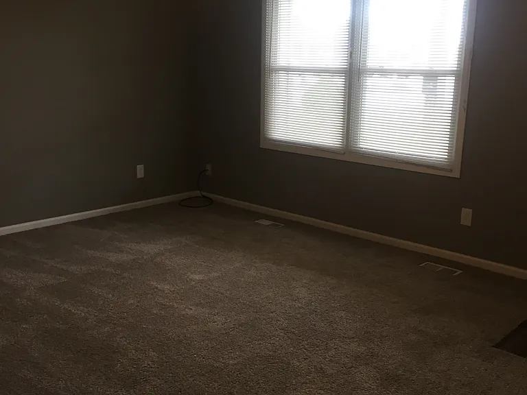 30620 Euclid Ave #2 — Photo 17
