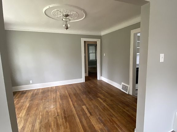 2nd image of 334 E Oakridge St #388183