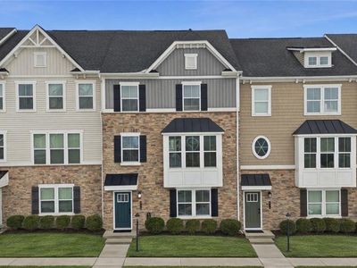 824 Theda Dori St, Cranberry Township, PA, 16066