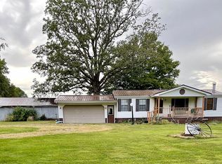 3087 N Mill Springs Ln, Scheller, IL 62883