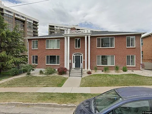 227 N North St Photo 1