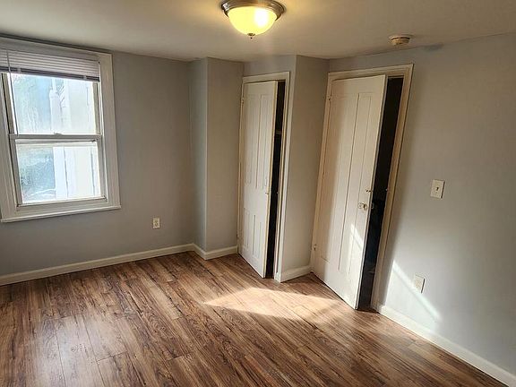 5th image of 220 Kerlin St