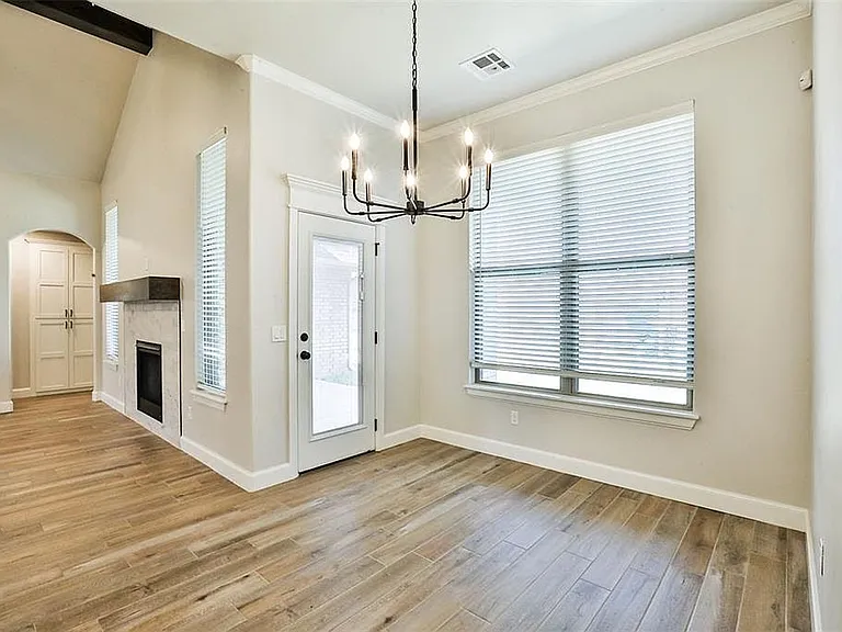 9301 SW 44th Ter — Photo 11