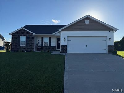 120 Eisenhower Blvd, Troy, IL, 62294