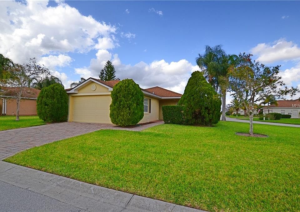 1st image of 4215 Berwick Dr