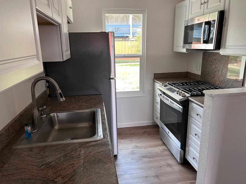 1st image of 1009 Murrieta Blvd APT 15