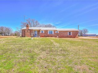 1613 N Old Santa Fe Lake Rd, Tecumseh, OK 74873