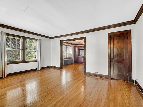 5th image of 7120 Osborn Ave