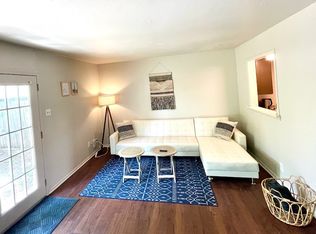 2501 Mission Hill Dr APT B, Austin, TX 78741