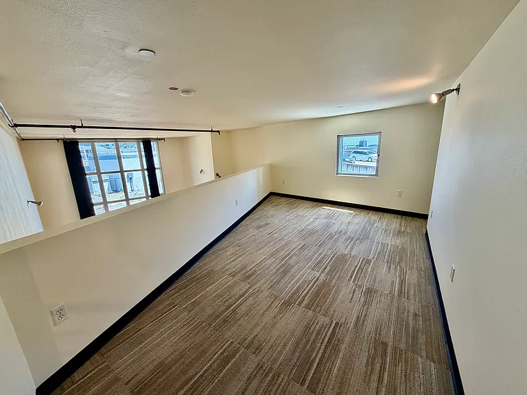 575 Harrison Street — Photo 8