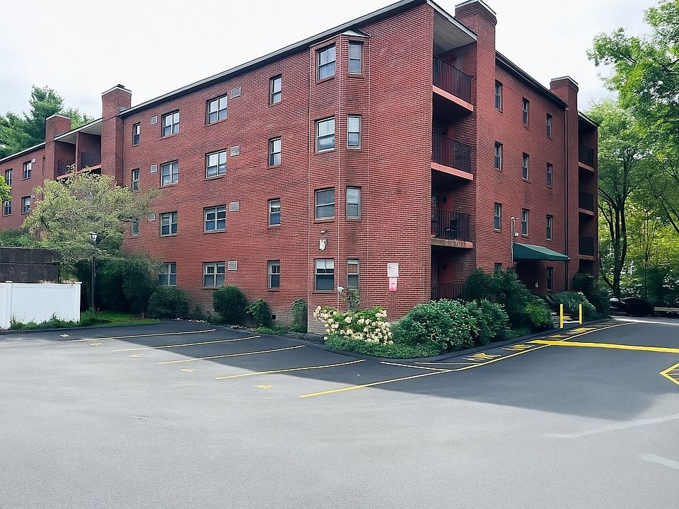 1st image of 16 Winter St APT 26C