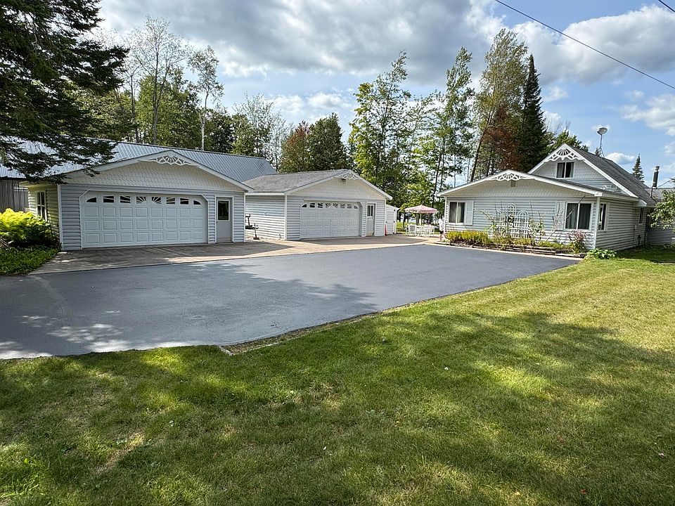 1st image of 32298 W Birch Shores Dr