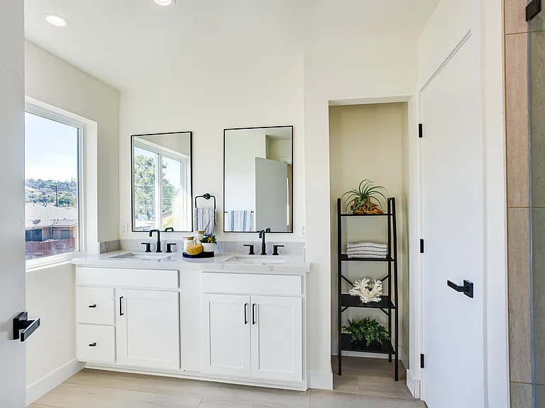 1036 S Mollison Ave — Photo 25