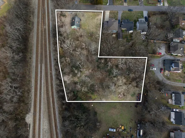 716 Gillock St, Nashville, TN 37216