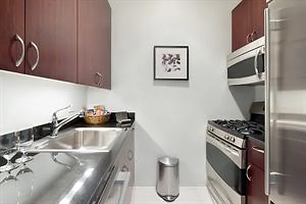 Sold by Douglas Elliman | media 19