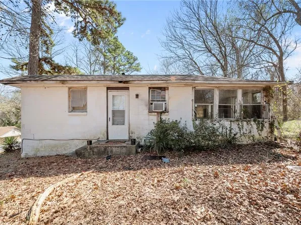 1816 McCormick St, Greensboro, NC 27406