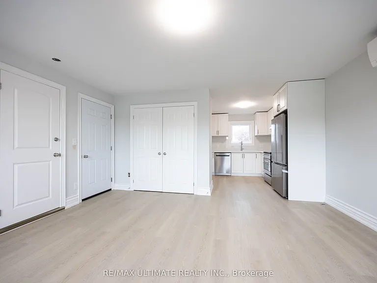 83 Burr Ave #UPPER1 — Photo 12